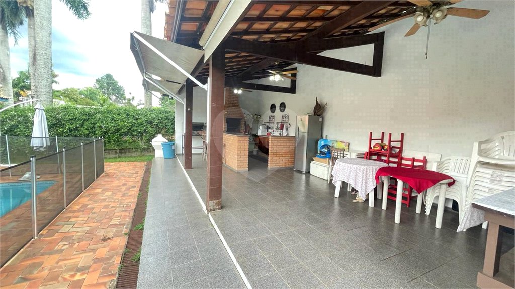 Casa à venda com 4 suítes no condomínio Vivendas do Lago, Sorocaba - SP