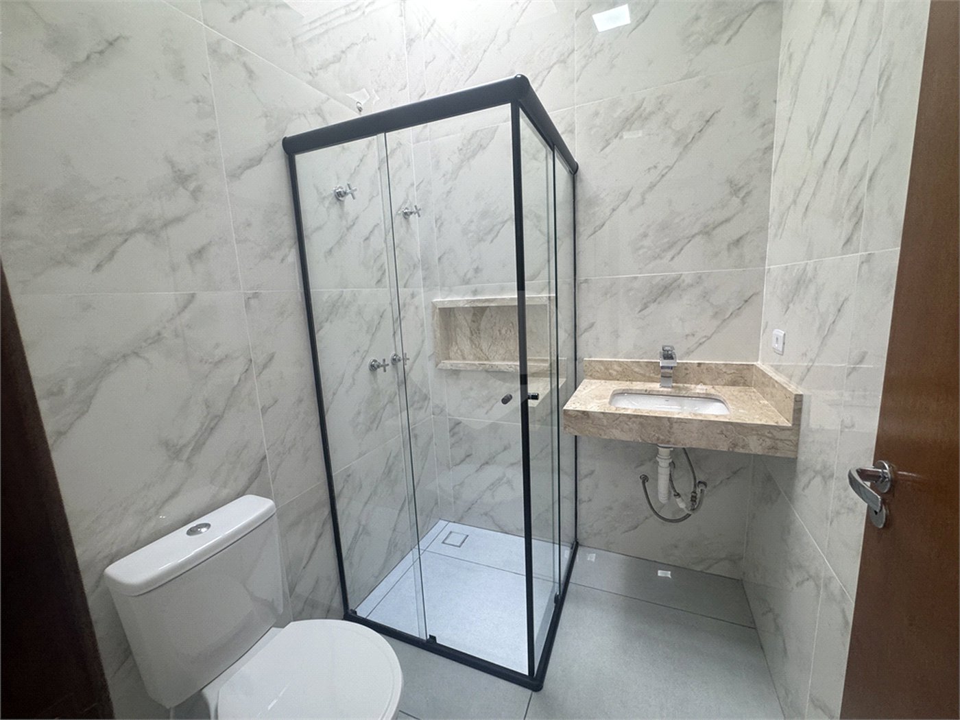 Casa à venda com 3 suítes no condomínio Residencial Villagio Wanel, Sorocaba - SP