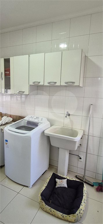Casa à venda ou para alugar com 3 suítes no condomínio Jardim Theodora, Itu - SP