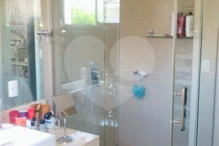 Casa à venda com 4 suítes no condomínio Residencial Villa dos Inglezes, Sorocaba - SP