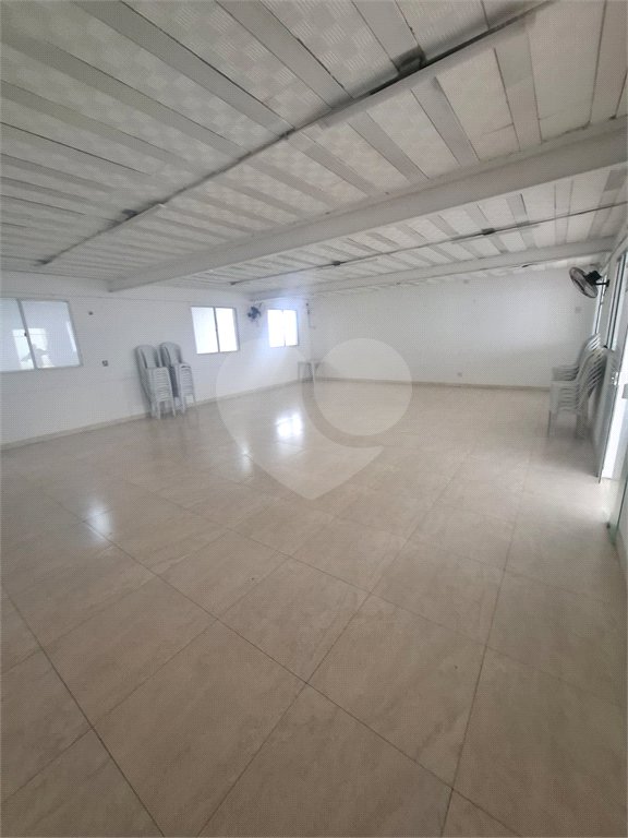 Apartamento para alugar com 2 quartos em Santíssimo, Rio de Janeiro, RJ