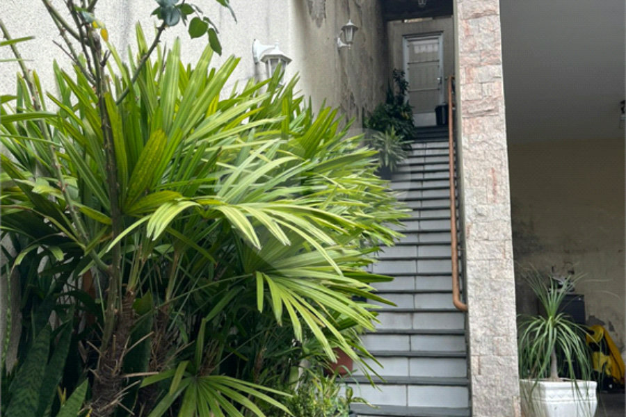 Casa à venda com 3 quartos, sendo 1 suíte, em Vila Leonor, São Paulo, SP