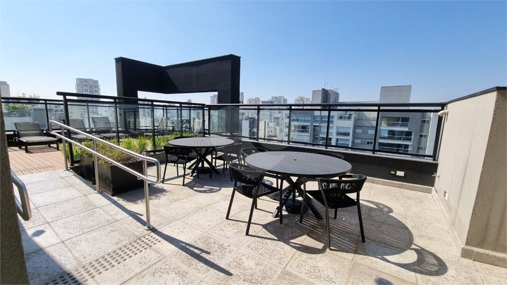 Apartamento à venda com 1 suíte em Indianópolis, São Paulo, SP