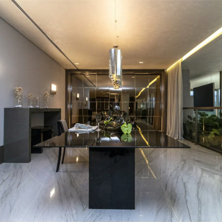 Apartamento à venda com 4 suítes em Jardim Guedala, São Paulo, SP