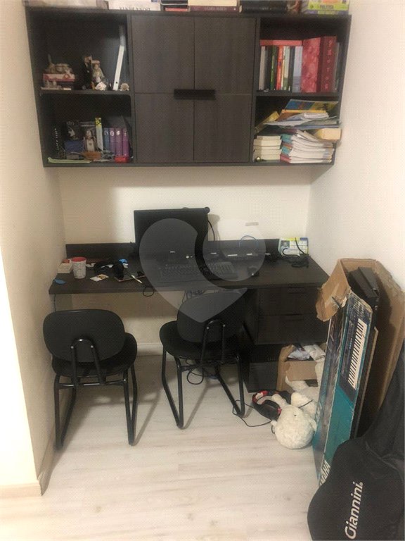 Casa à venda com 4 quartos, sendo 1 suíte, no condomínio Villagio Milano, Sorocaba - SP