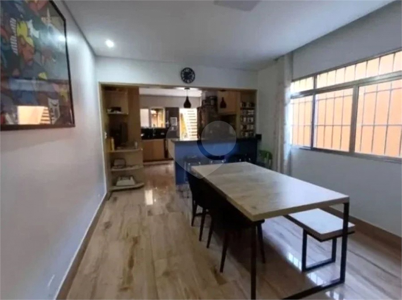 Sobrado à venda com 4 quartos, sendo 1 suíte, em Jaraguá, São Paulo, SP