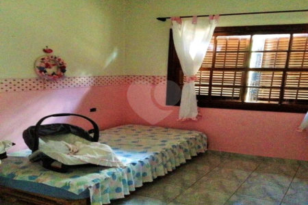 Casa à venda com 4 quartos em Capela, Vinhedo, SP