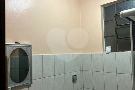 Casa à venda com 2 quartos, sendo 1 suíte,  no Centro, Vinhedo, SP