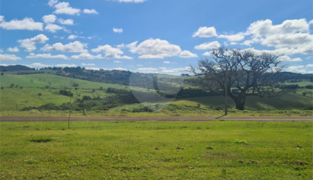 Terreno à venda no condomínio Residencial Ventura, Itatiba - SP