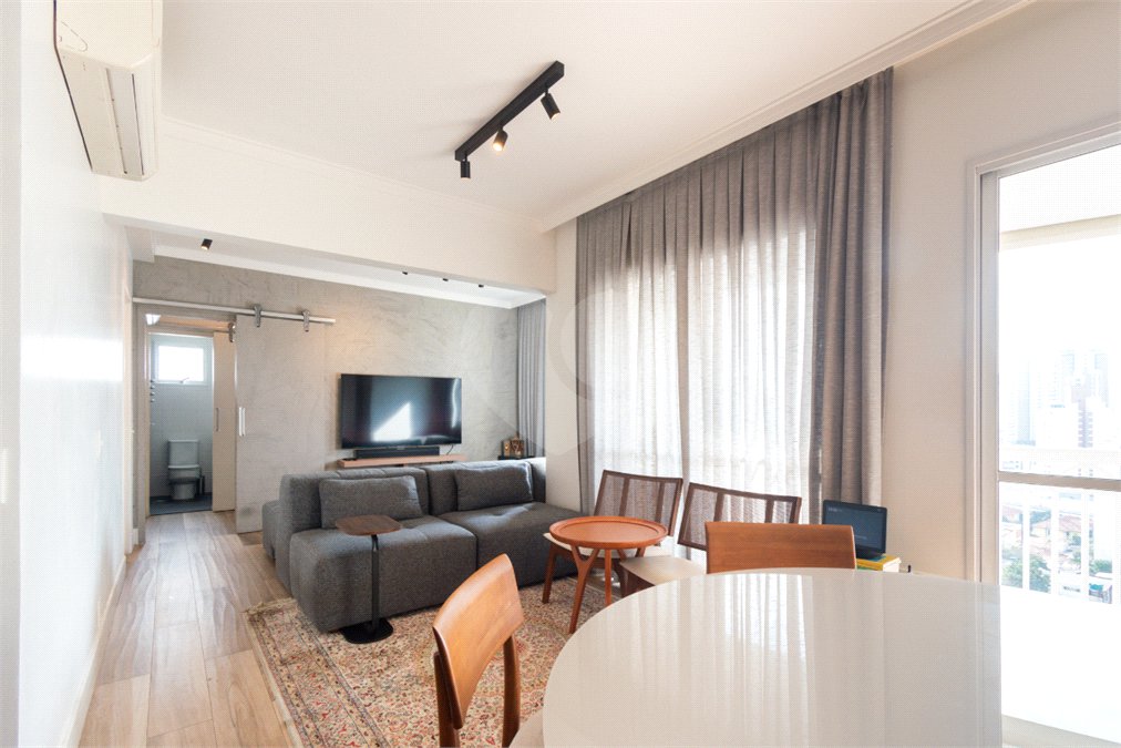 Apartamento à venda com 2 suítes em Vila Clementino, São Paulo, SP