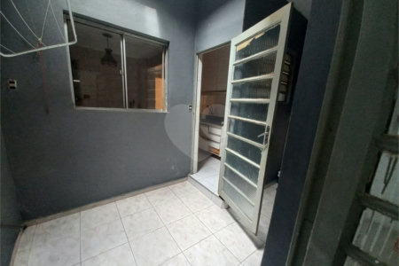 Sobrado à venda com 3 quartos em Jaguaré, São Paulo, SP