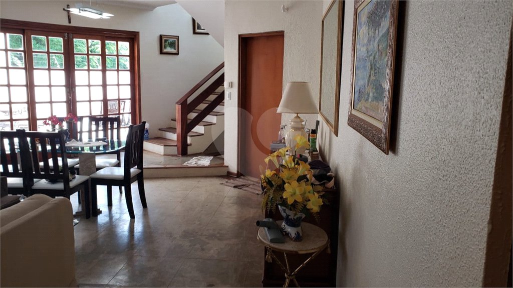 Casa à venda com 3 quartos, sendo 1 suíte, em Jardim das Flores, Atibaia, SP