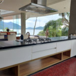 Casa à venda com 4 suítes em Praia Vermelha, Ubatuba, SP