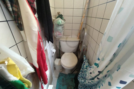 Casa à venda com 6 quartos, sendo 2 suítes, em Chora Menino, São Paulo, SP