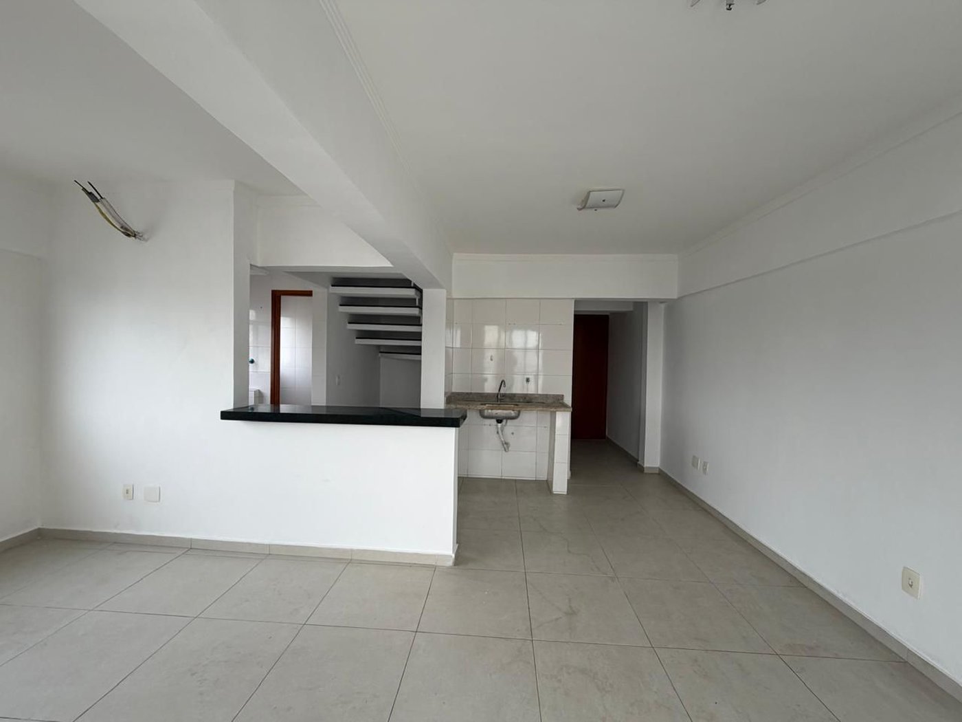 Cobertura com 2 dormitórios à venda, 98 m² por R$ 900.000,00 - José Menino - Santos/SP