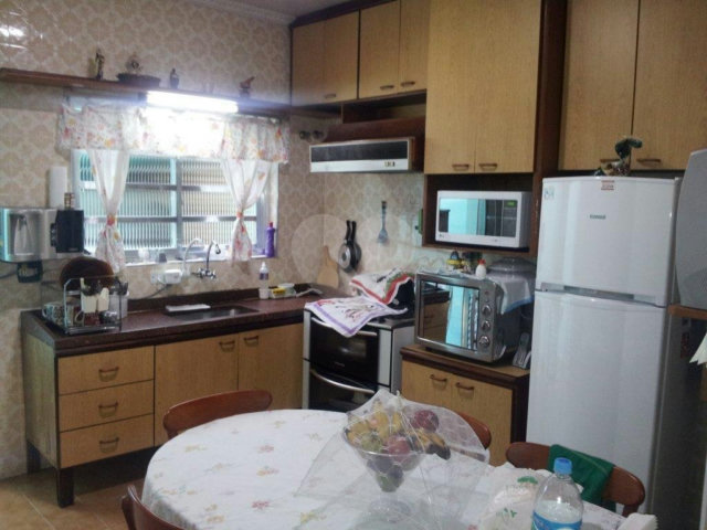 Sobrado à venda com 3 quartos, sendo 1 suíte,  em Horto Florestal, São Paulo, SP