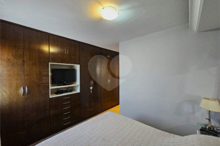 Apartamento à venda com 2 quartos, sendo 1 suíte,  em Chácara Santo Antônio, São Paulo, SP