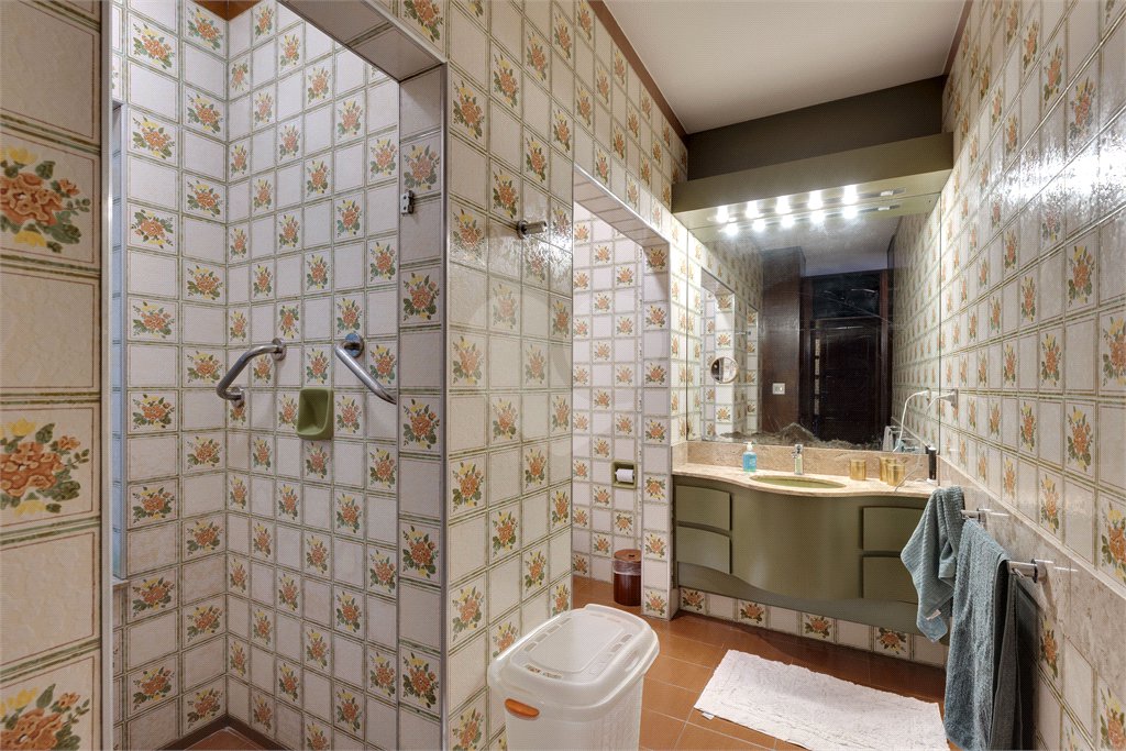 Casa à venda com 4 quartos, sendo 1 suíte, em Guarapiranga, São Paulo, SP