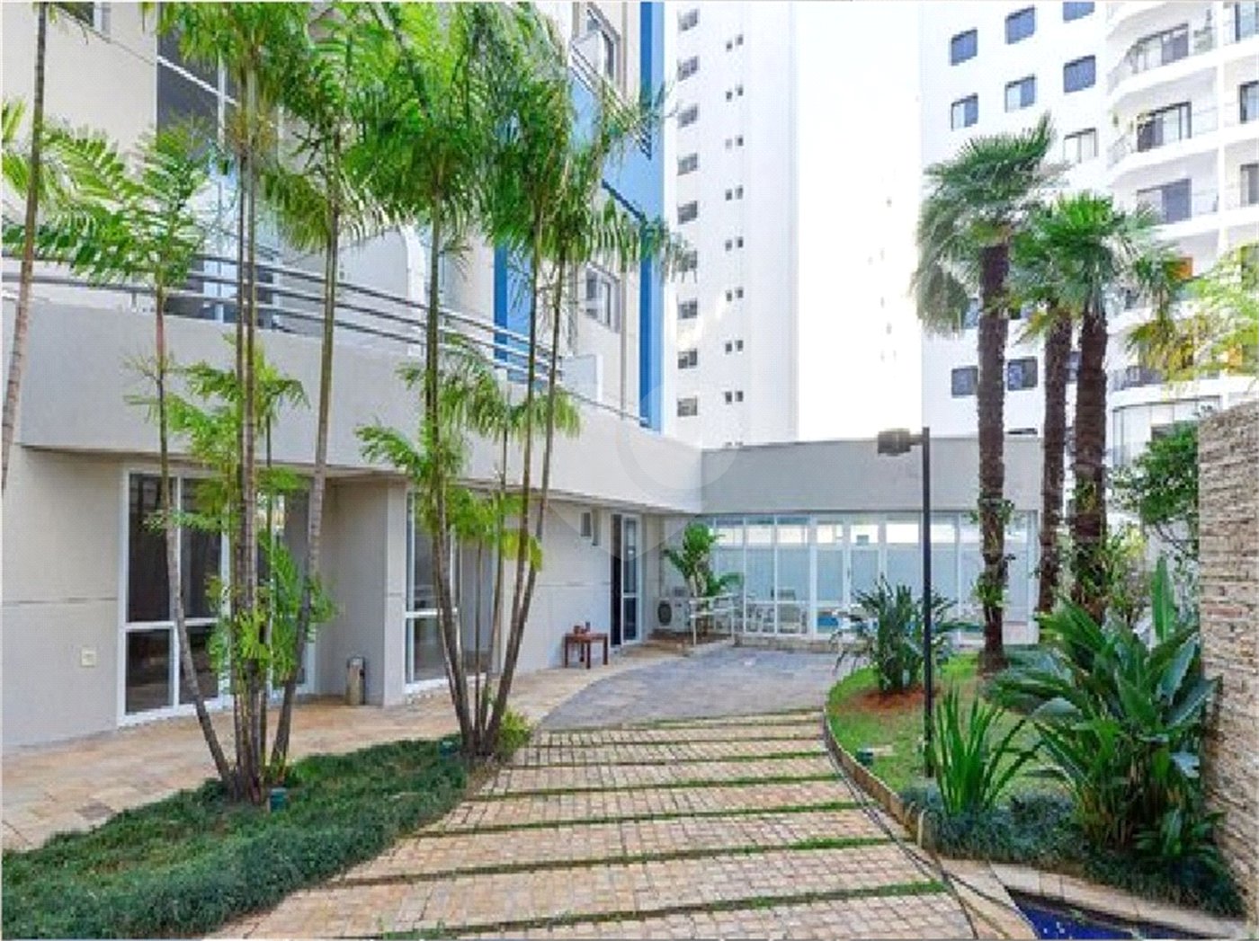 Duplex à venda ou para alugar com 1 suíte em Vila Madalena, São Paulo, SP