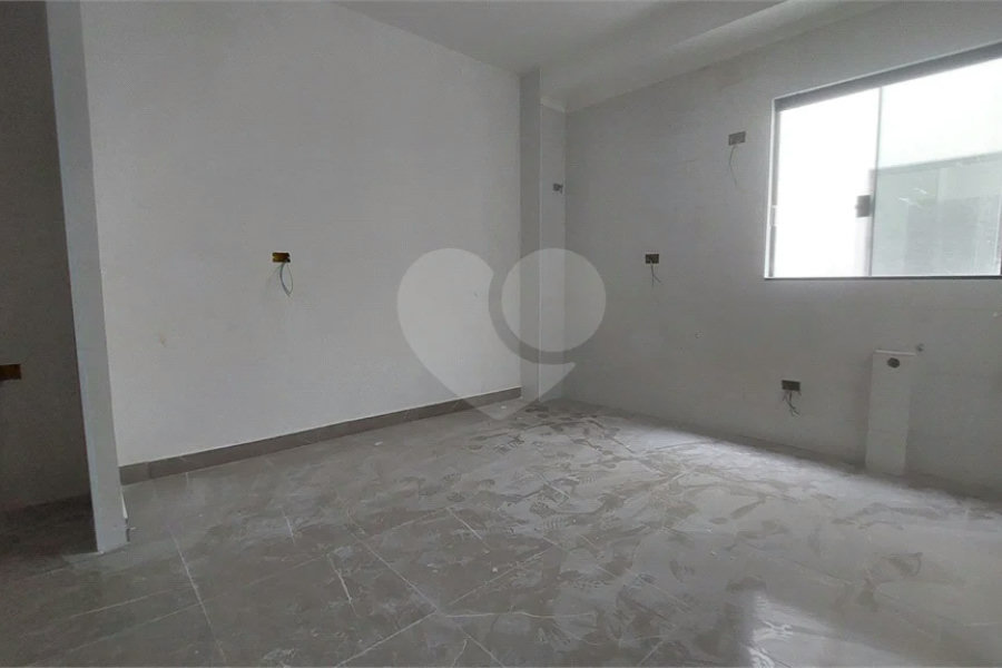 CONDOMINIO RESIDENCIAL COM 2 DORMITÓRIOS A 300 METROS DA FUTURA ESTAÇÃO ORFANATO DO METRO.