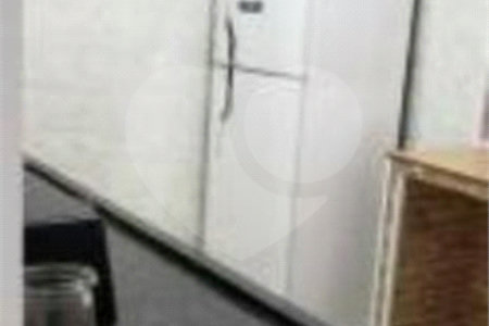 Apartamento à venda com 2 quartos em Sé, São Paulo, SP