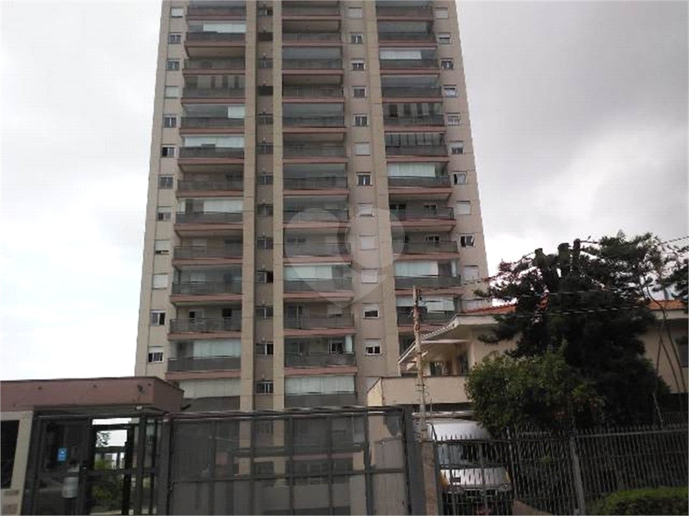 Apartamento à venda com 2 quartos, sendo 1 suíte,  em Vila Paiva, São Paulo, SP