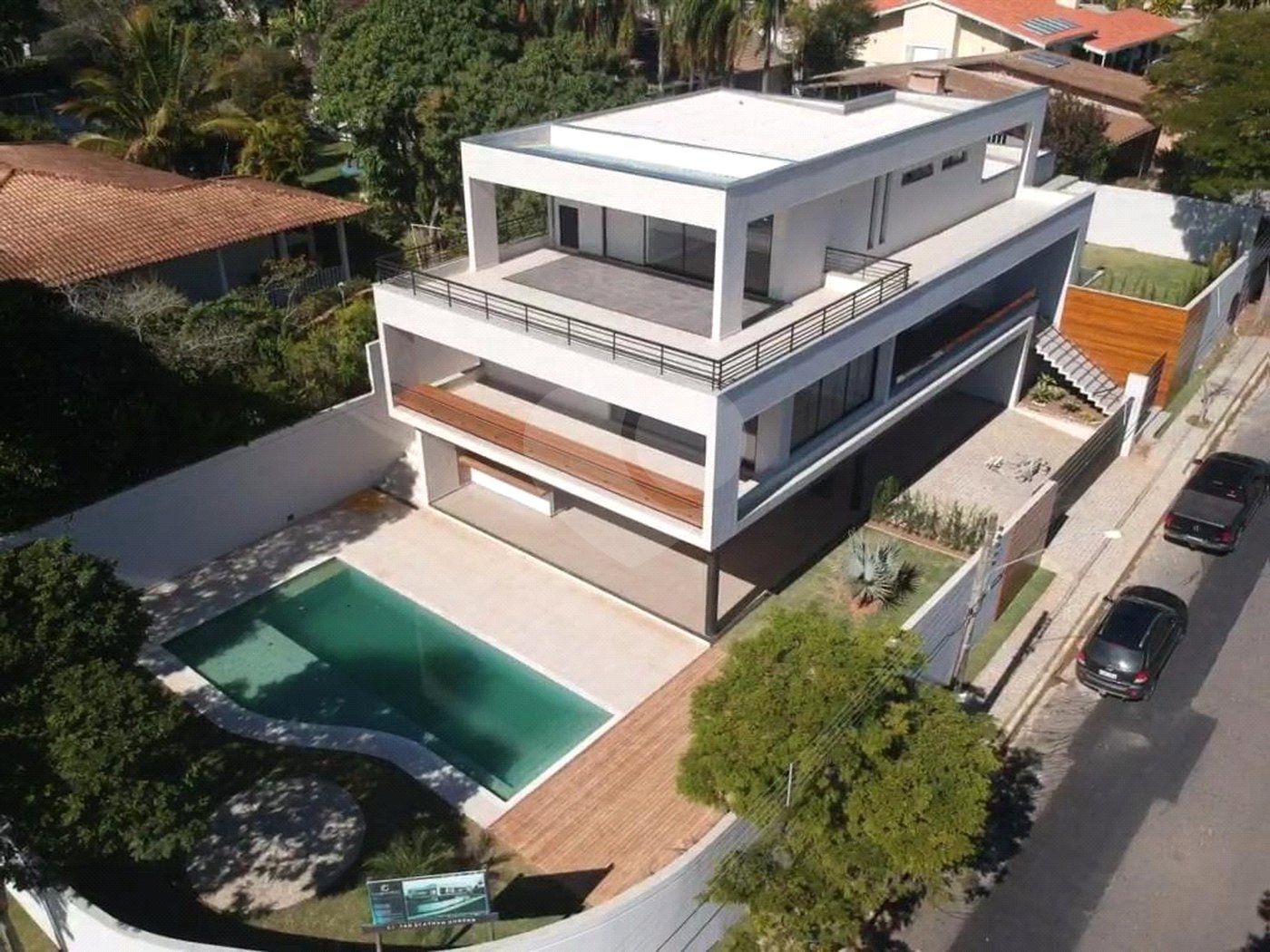 Casa à venda com 4 suítes em Jardim Itaperi, Atibaia, SP