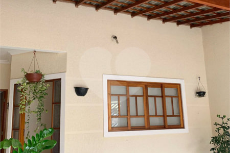 Casa à venda com 3 quartos, sendo 1 suíte, em Residencial Bosque dos Ipês, São José dos Campos, SP