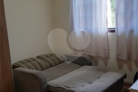 Casa à venda com 3 quartos, sendo 1 suíte,  em Residencial Colinas, Mogi das Cruzes, SP