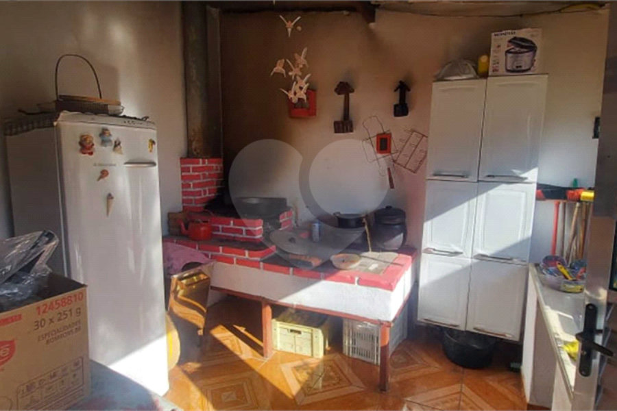 Casa Térrea à venda com 3 quartos em Terra Preta (terra Preta), Mairiporã, SP