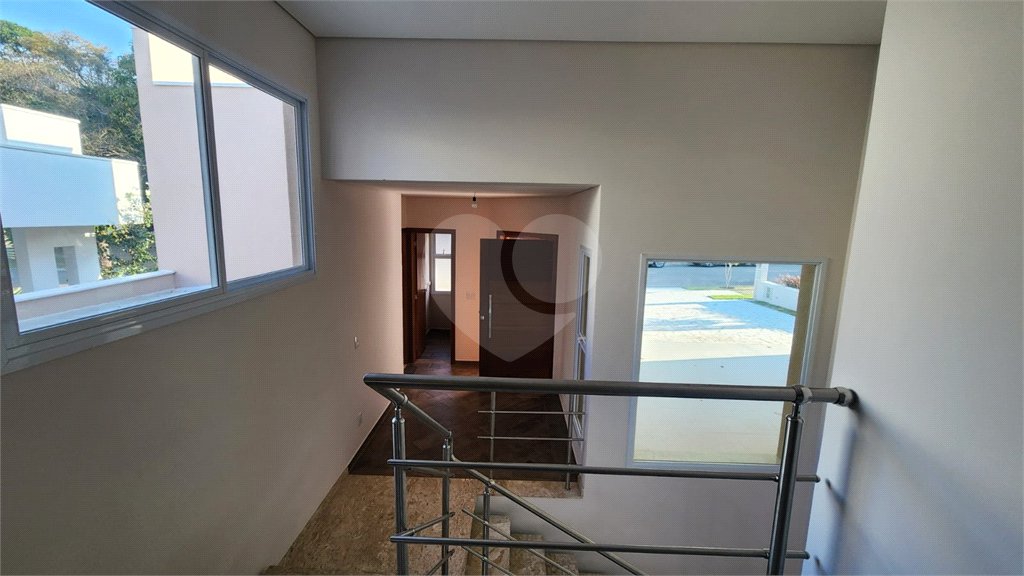 Casa à venda com 4 suítes no condomínio Santa Isabel I, Louveira - SP