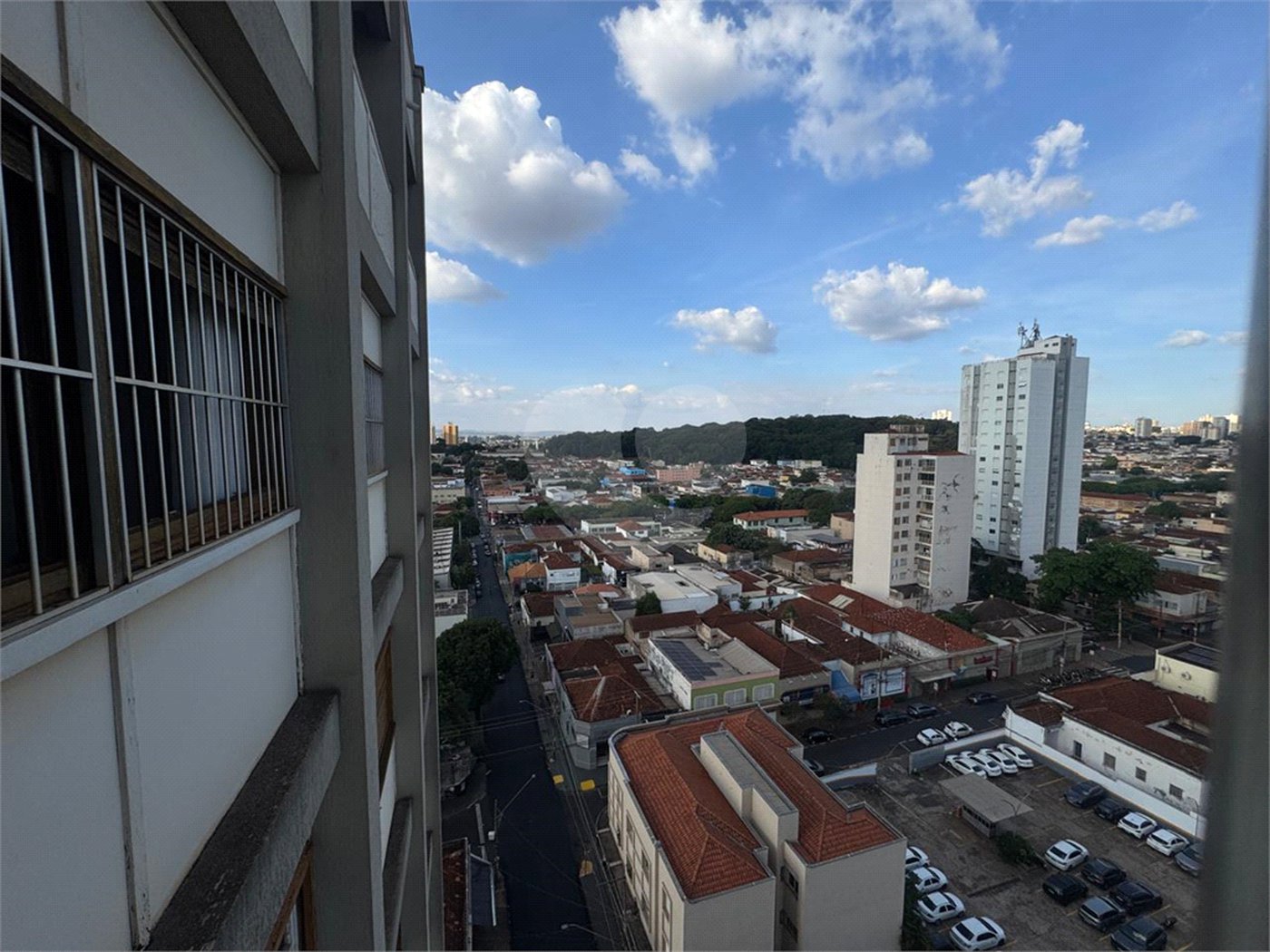 Apartamento à venda com 3 quartos, sendo 1 suíte, no Centro, Ribeirão Preto, SP