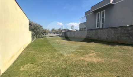 Terreno à venda com 1 suíte no condomínio Reserva dos Vinhedos, Louveira - SP