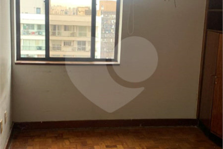 Apartamento à venda com 1 quarto no Centro, São Paulo, SP