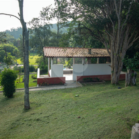 Sítio à venda com 14 quartos, sendo 4 suítes, em Gabriel Piza, São Roque, SP