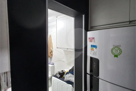 Apartamento à venda no bairro Bela Vista.