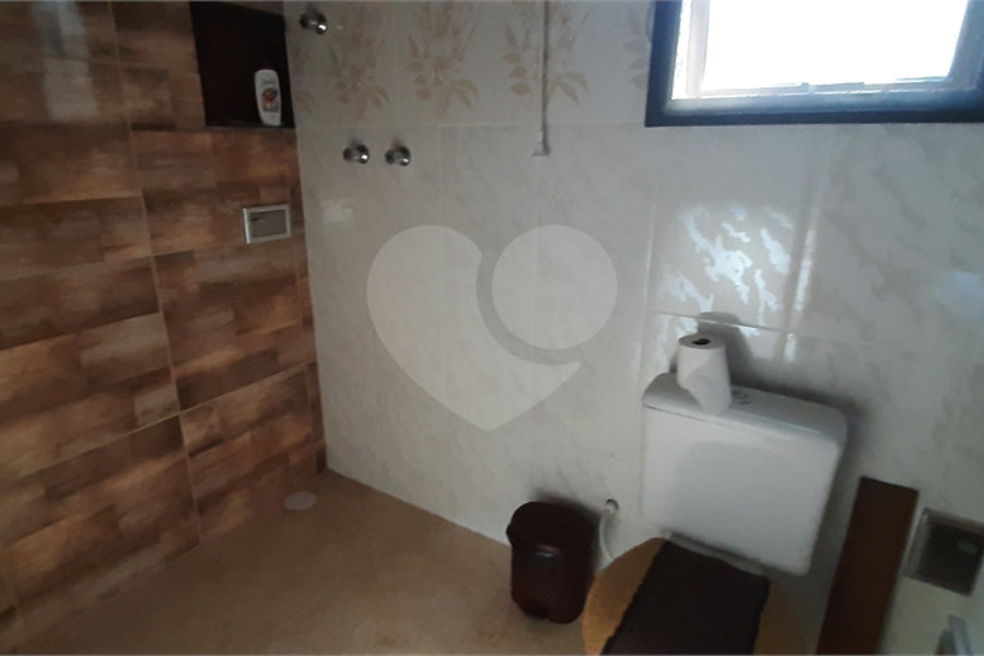 Casa à venda com 3 quartos, sendo 1 suíte, no condomínio Sausalito, Mairiporã - SP