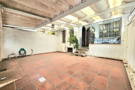 Casa com 3 dormitórios à venda, 198 m² por R$ 1.099.000,00 - Marapé - Santos/SP