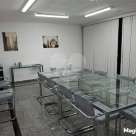 Sala comercial com 38m², 1 vaga de garagem, à venda na Vila Mariana
