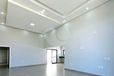 Casa à venda com 3 quartos, sendo 1 suíte, no condomínio Parque Ibiti Reserva, Sorocaba - SP