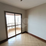 Apartamento à venda com 3 quartos, sendo 1 suíte, no Centro, Ribeirão Preto, SP