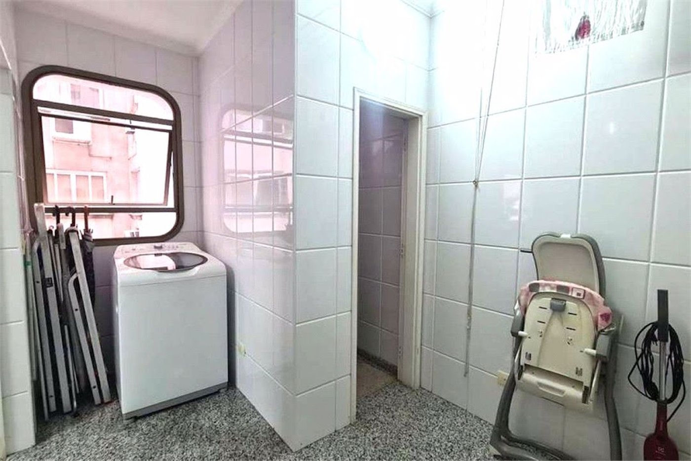 Apartamento Residencial à venda, Gonzaga, Santos - AP0964.