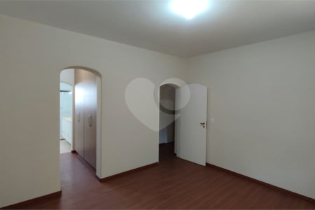 Apartamento de 3 dormitórios à Venda - Jardim Bethânia