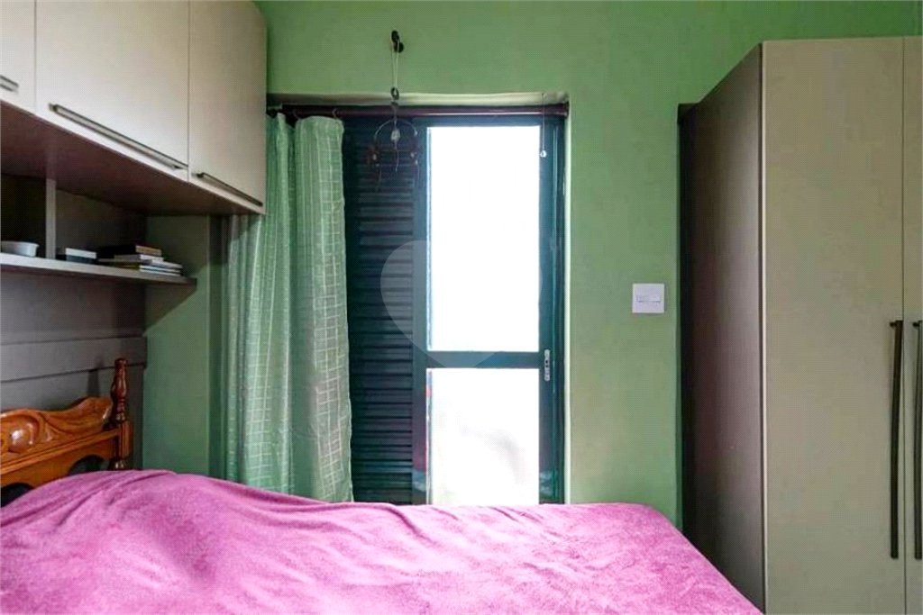 Sobrado à venda com 3 quartos, sendo 1 suíte, em Vila Paulicéia, São Paulo, SP