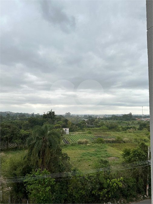 Casa à venda ou para alugar com 2 quartos no condomínio Residencial Caxangá 2, Suzano - SP