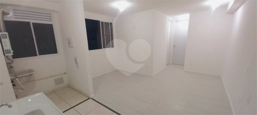 Apartamento para alugar com 2 quartos em Campo Grande, Rio de Janeiro, RJ