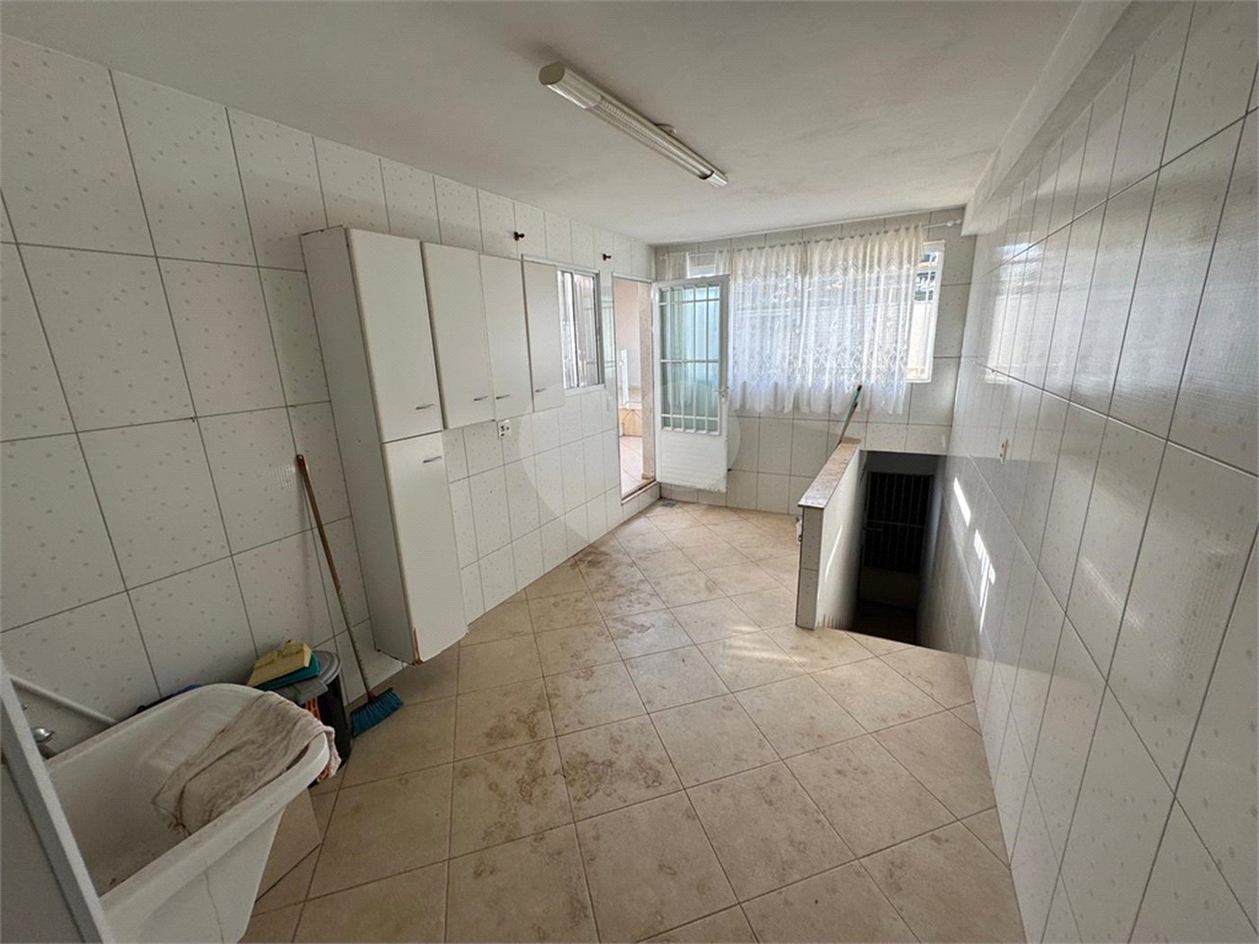 Casa à venda com 4 quartos, sendo 1 suíte, em Jardim das Samambaias, Jundiaí, SP