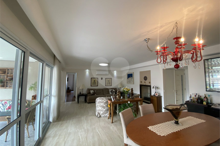 Apartamento à venda com 3 suítes em Santana, São Paulo, SP