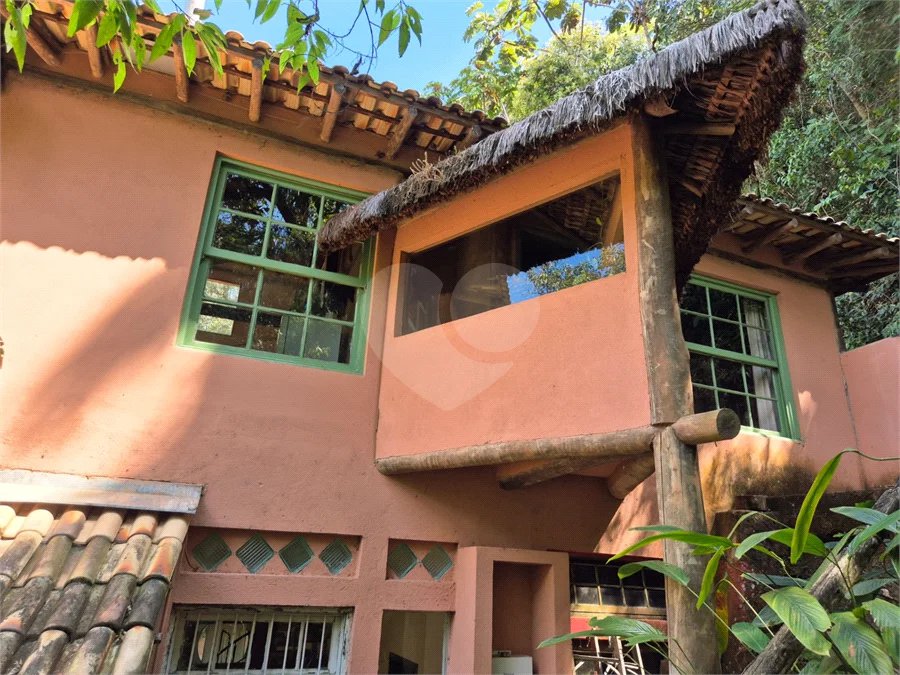 Casa à venda com 2 quartos, sendo 1 suíte, no condomínio Sausalito, Mairiporã - SP