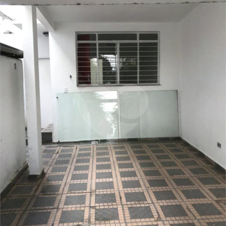 Casa à venda com 3 quartos, sendo 1 suíte,  em Vila Olímpia, São Paulo, SP
